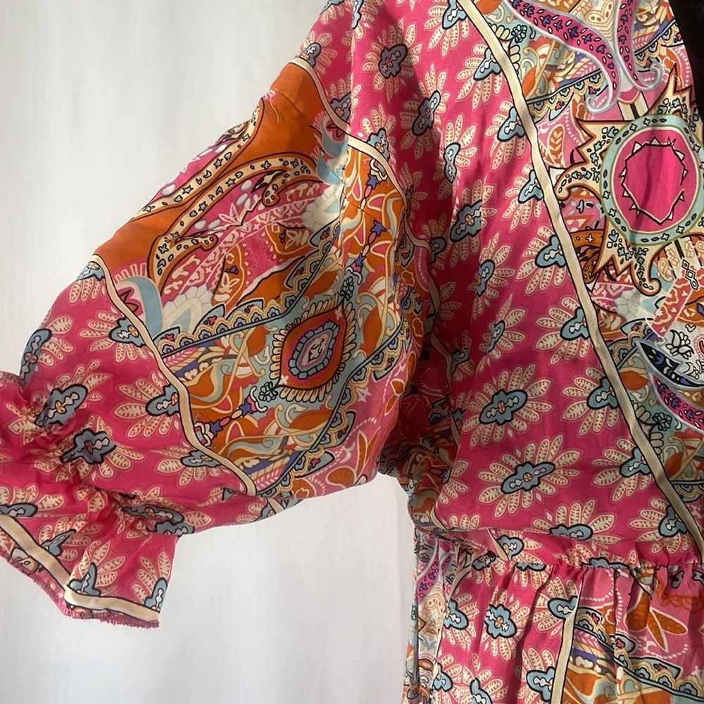 Pink multi colored hanker chief dress,V neck,tie in back,floral print,mid sleeve - Picture 5 of 12